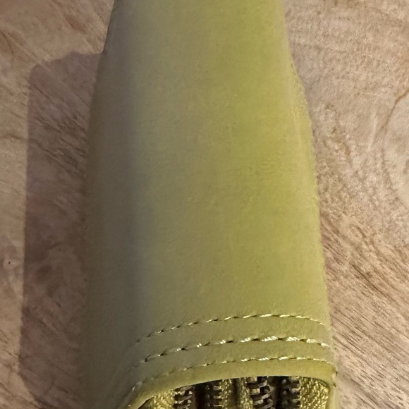 Universal Threads Credit Card Wallet Mini - Picture 3 of 3